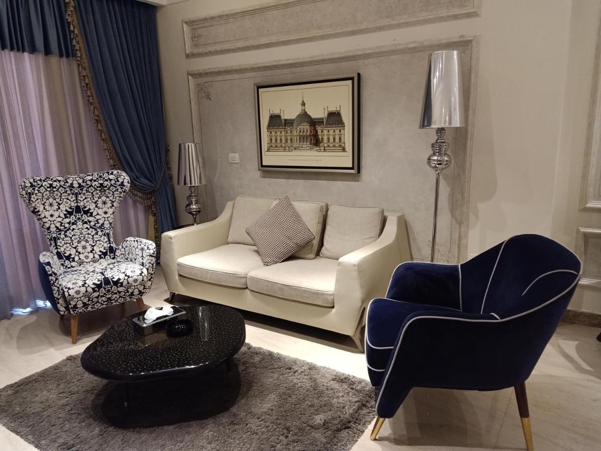 Fleet Club Mahrousa Alexandria Exterior photo A living room