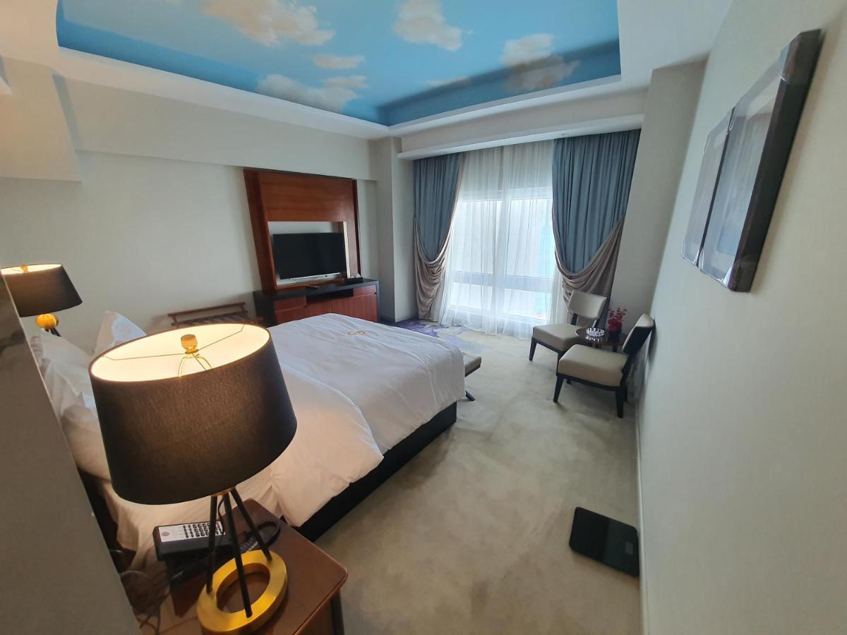 Fleet Club Mahrousa Alexandria Exterior photo A bedroom at the hotel