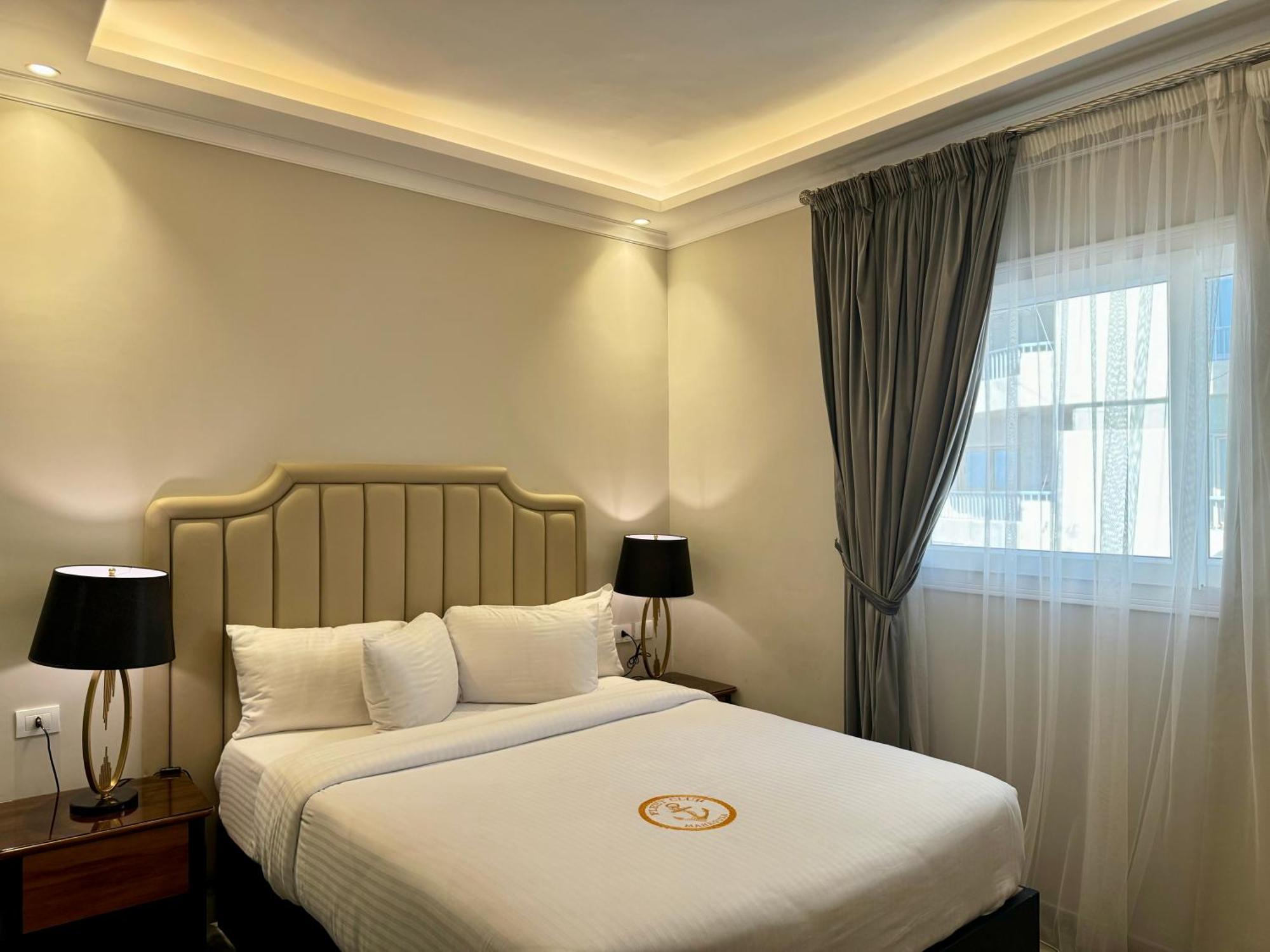 Fleet Club Mahrousa Alexandria Exterior photo A bedroom at the hotel