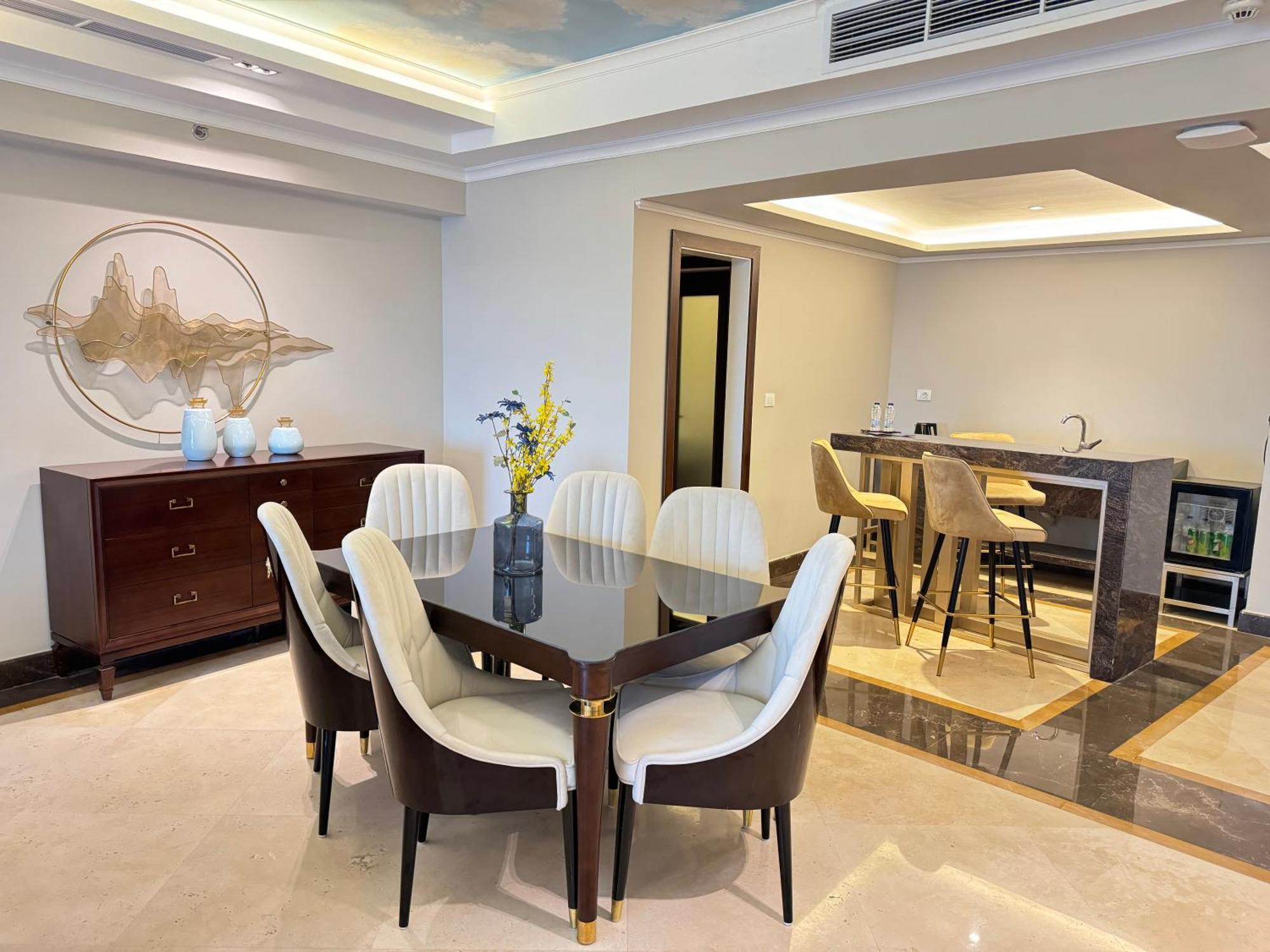 Fleet Club Mahrousa Alexandria Exterior photo A dining room in a luxury apartment