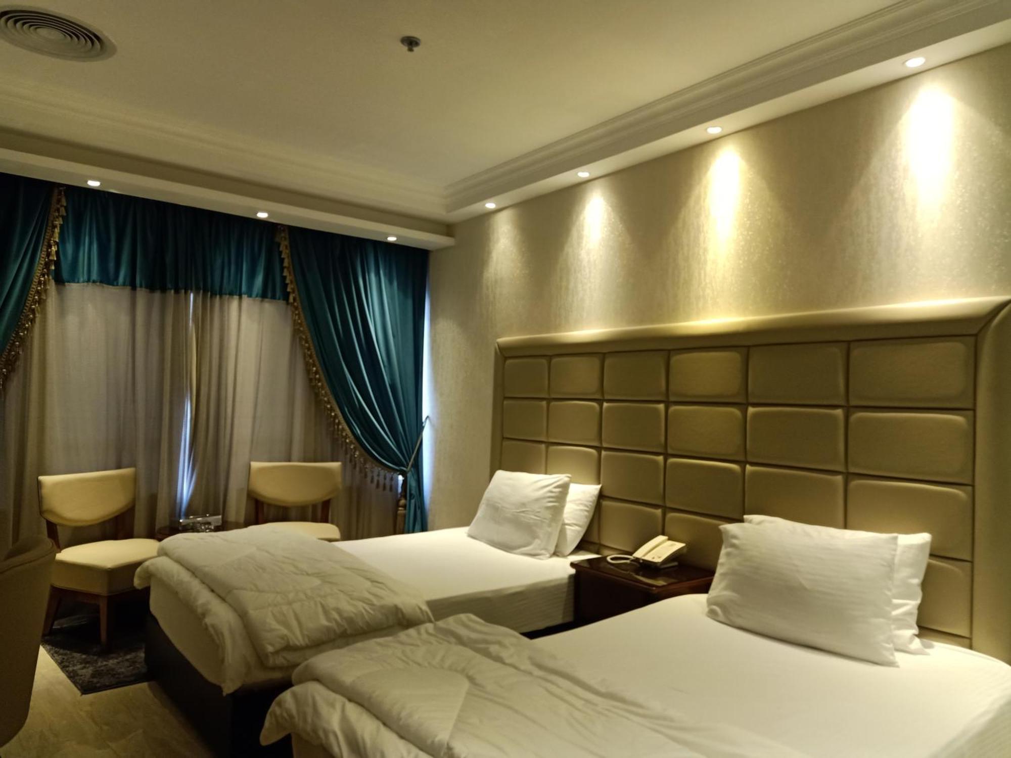 Fleet Club Mahrousa Alexandria Exterior photo A room at the hotel